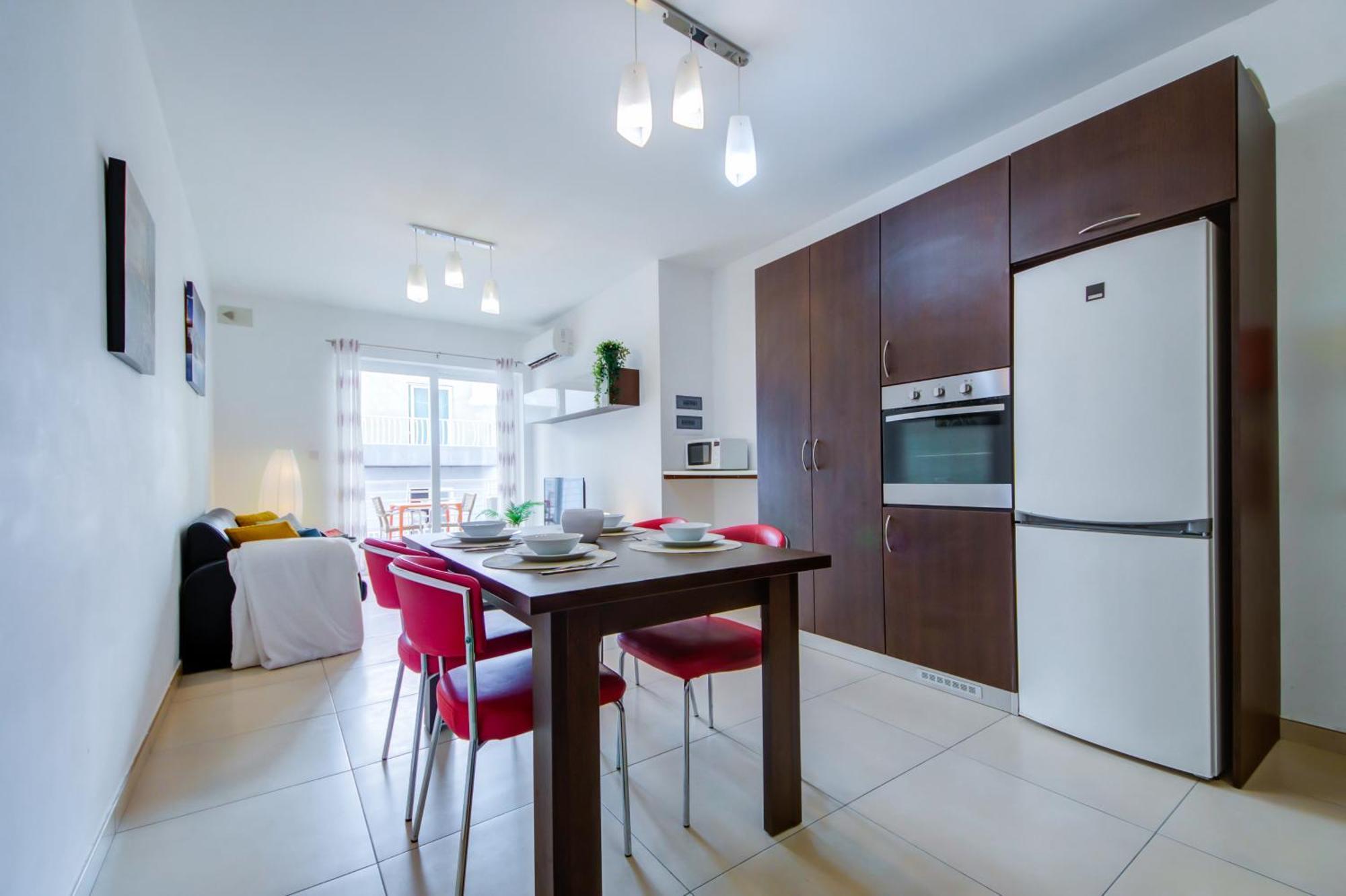 Stylish 2Br Apt With Balconies In St Julians, Paceville - Apt 6 By Vaganza San Ġiljan Exterior foto